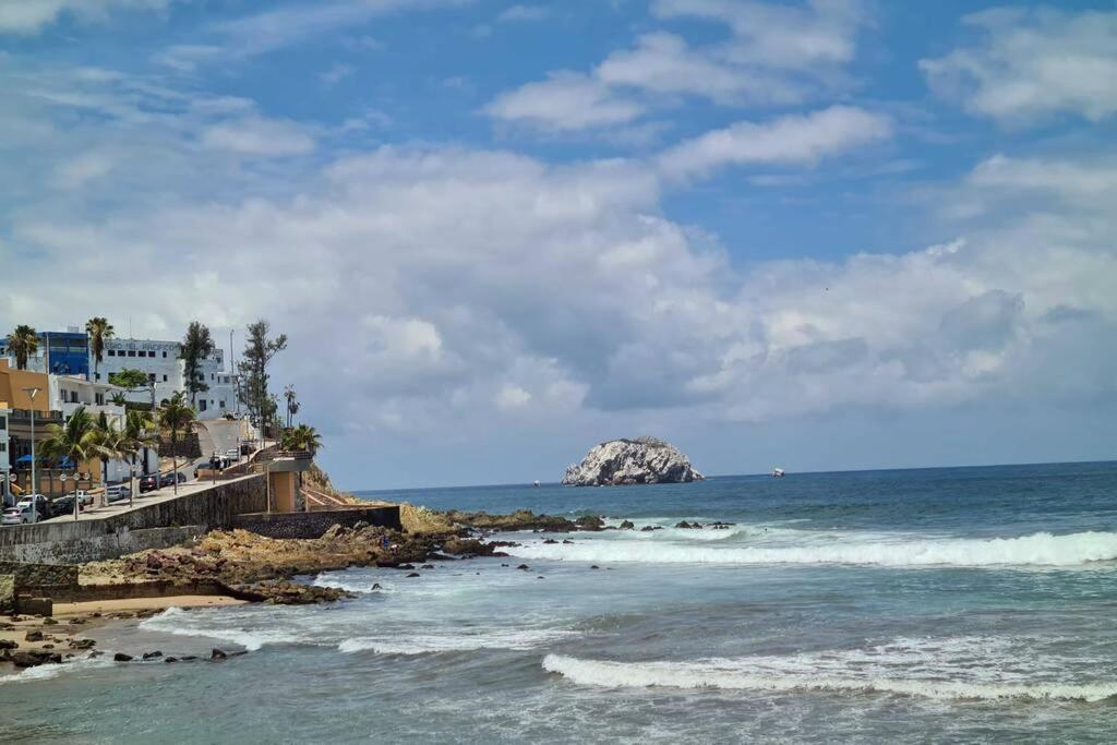 Departamento nuevo cerca del malecón y zona dorada Apartamento Mazatlán Exterior foto