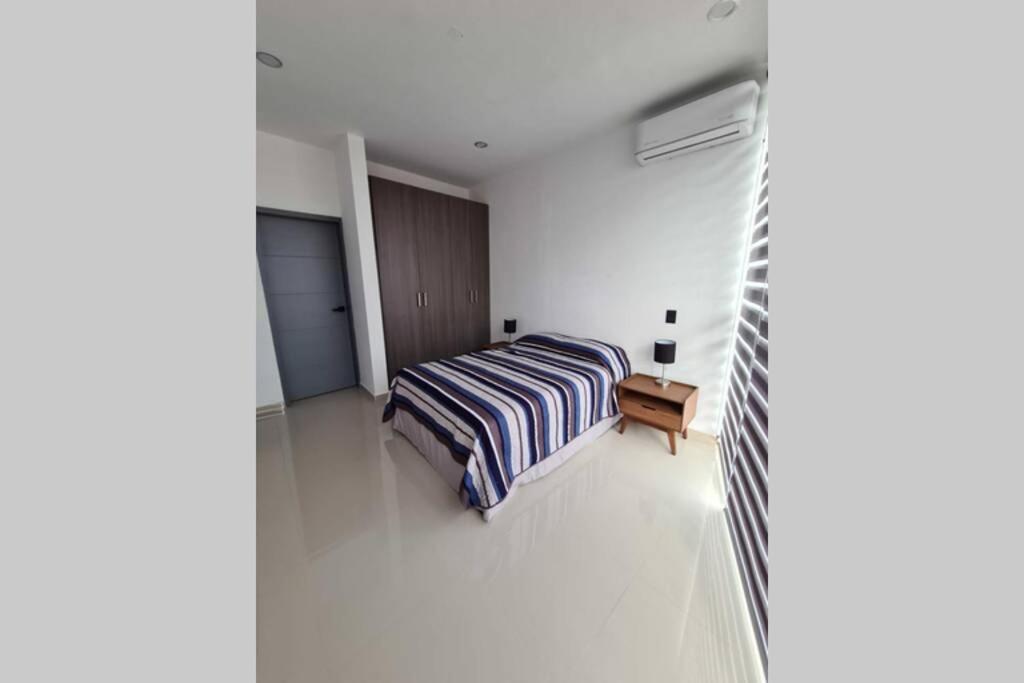 Departamento nuevo cerca del malecón y zona dorada Apartamento Mazatlán Exterior foto